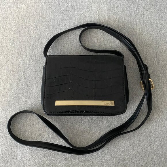 Fiorelli Faux Crocodile Leather Black Gold Detail Crossbody Bag - Picture 2 of 15